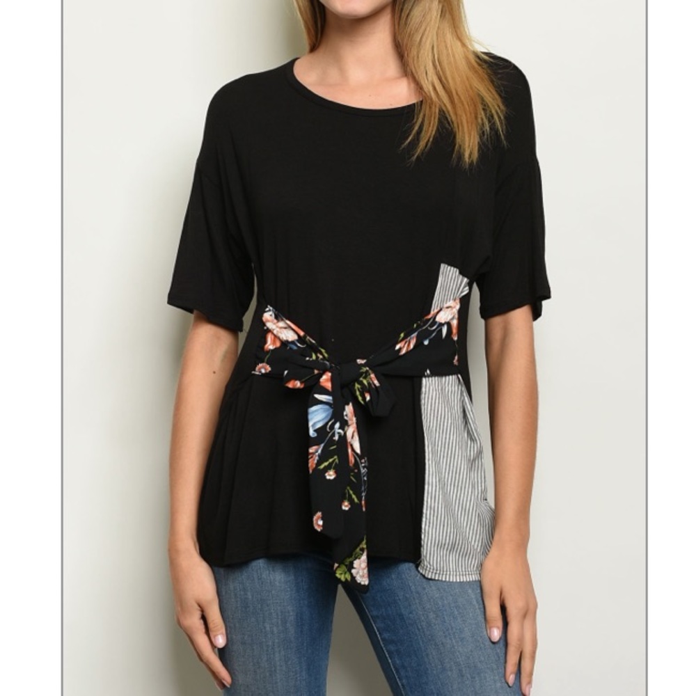 🆕Women Adorable Floral Top💐